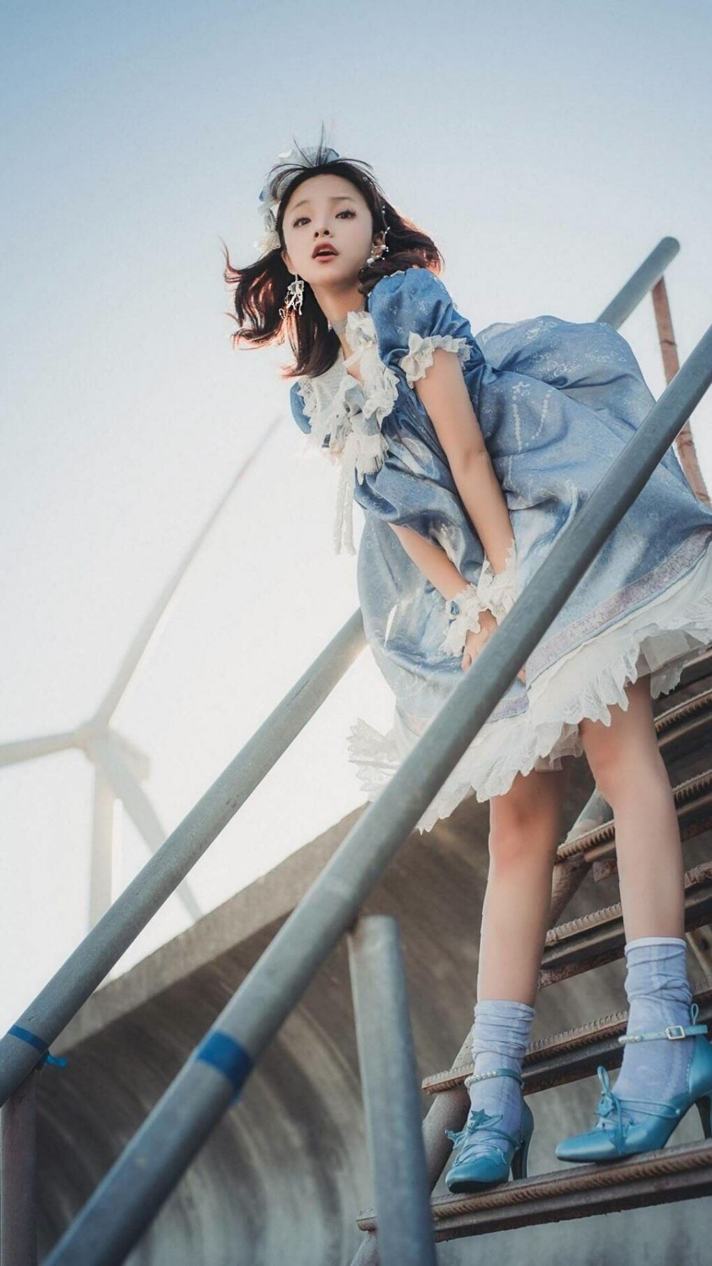 开云体育APP下载-_湖人队士气高涨,迎来连胜_,湖人对队员