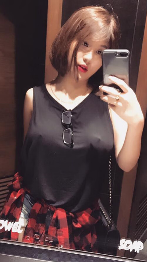 开云网站-绿色低碳足球场建设成为行业新风尚,推动可持续发展,绿色城市低碳生活